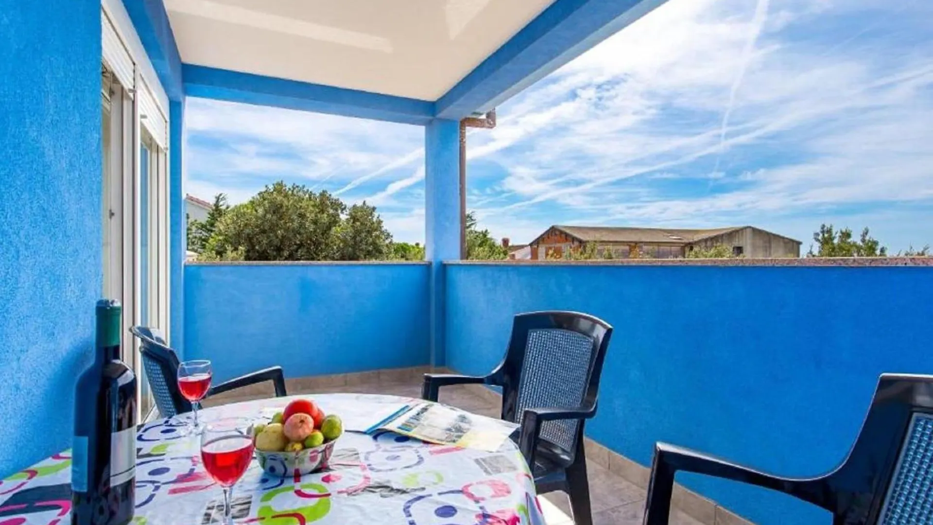 Inviting Apartment Near Mala Mandra Beach Mandre