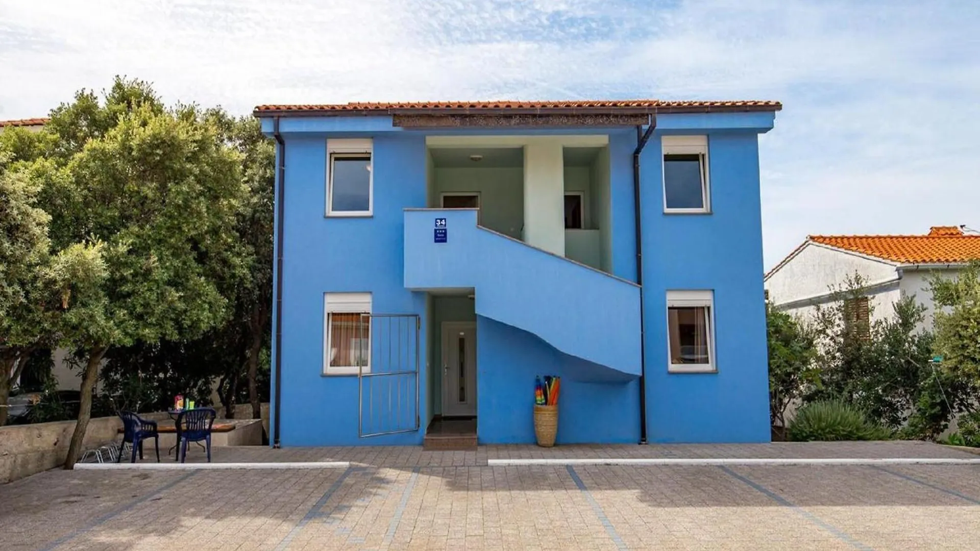 Inviting Apartment Near Mala Mandra Beach Mandre