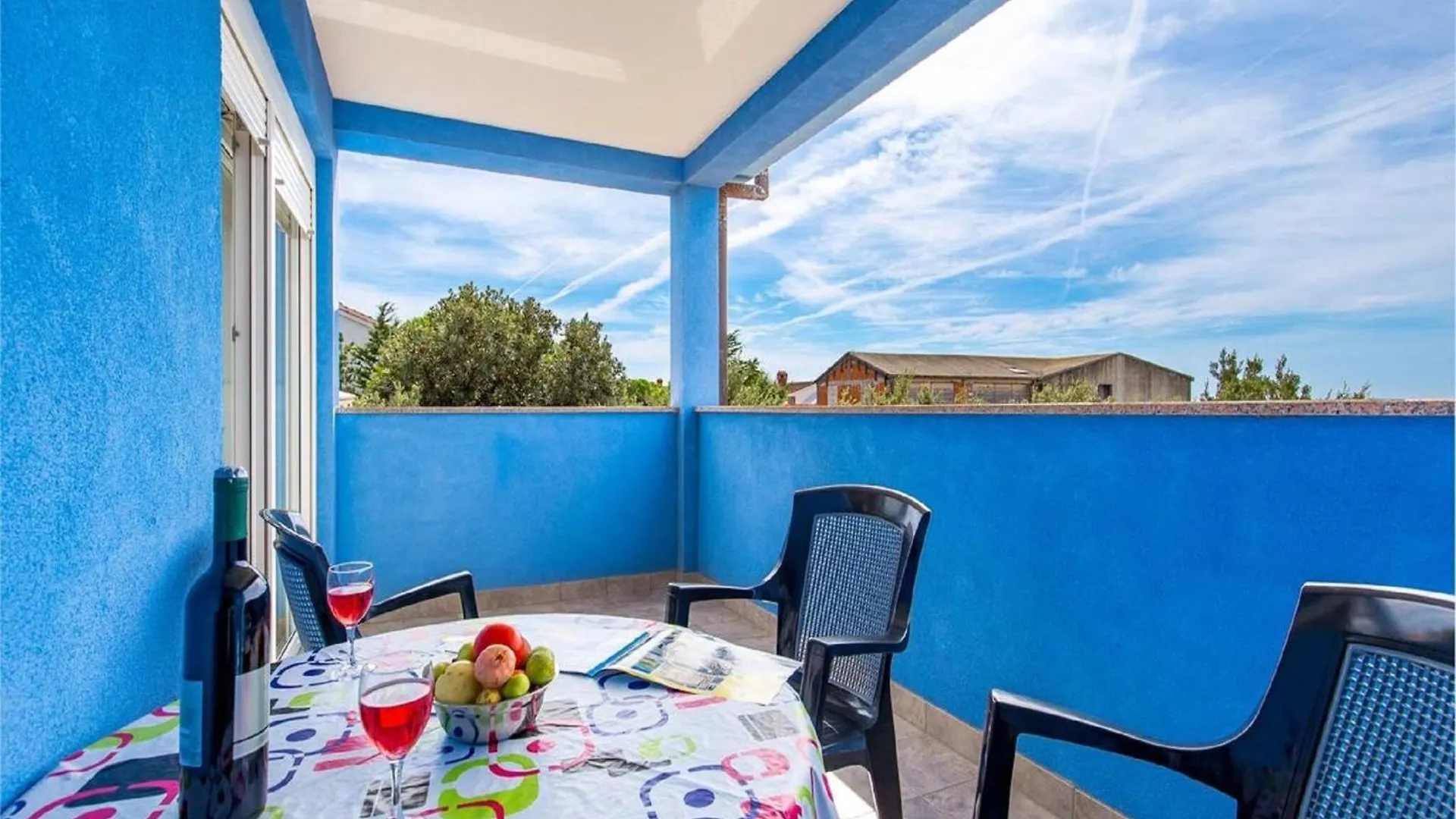 Inviting Apartment Near Mala Mandra Beach Mandre