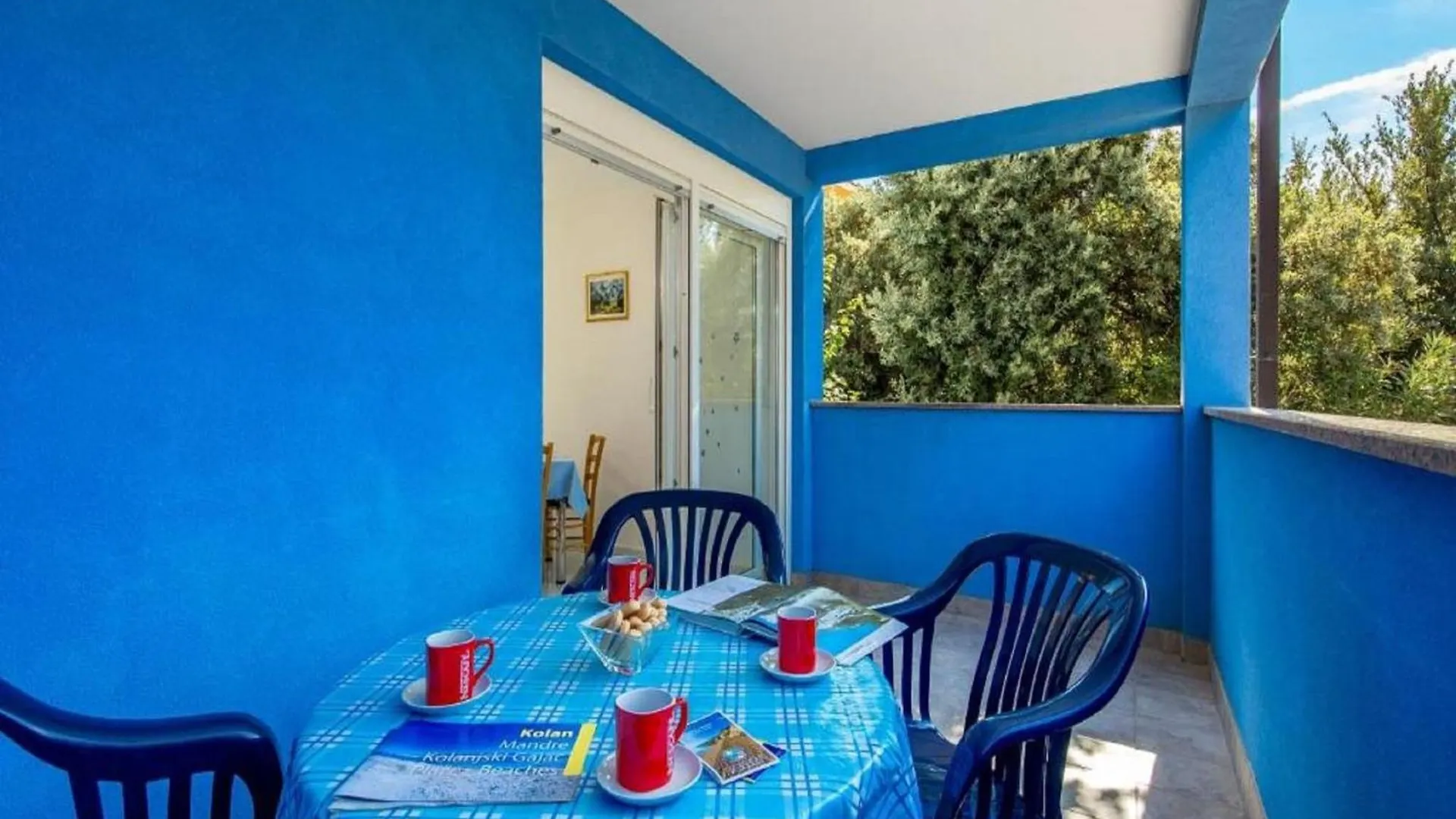 Inviting Apartment Near Mala Mandra Beach Mandre