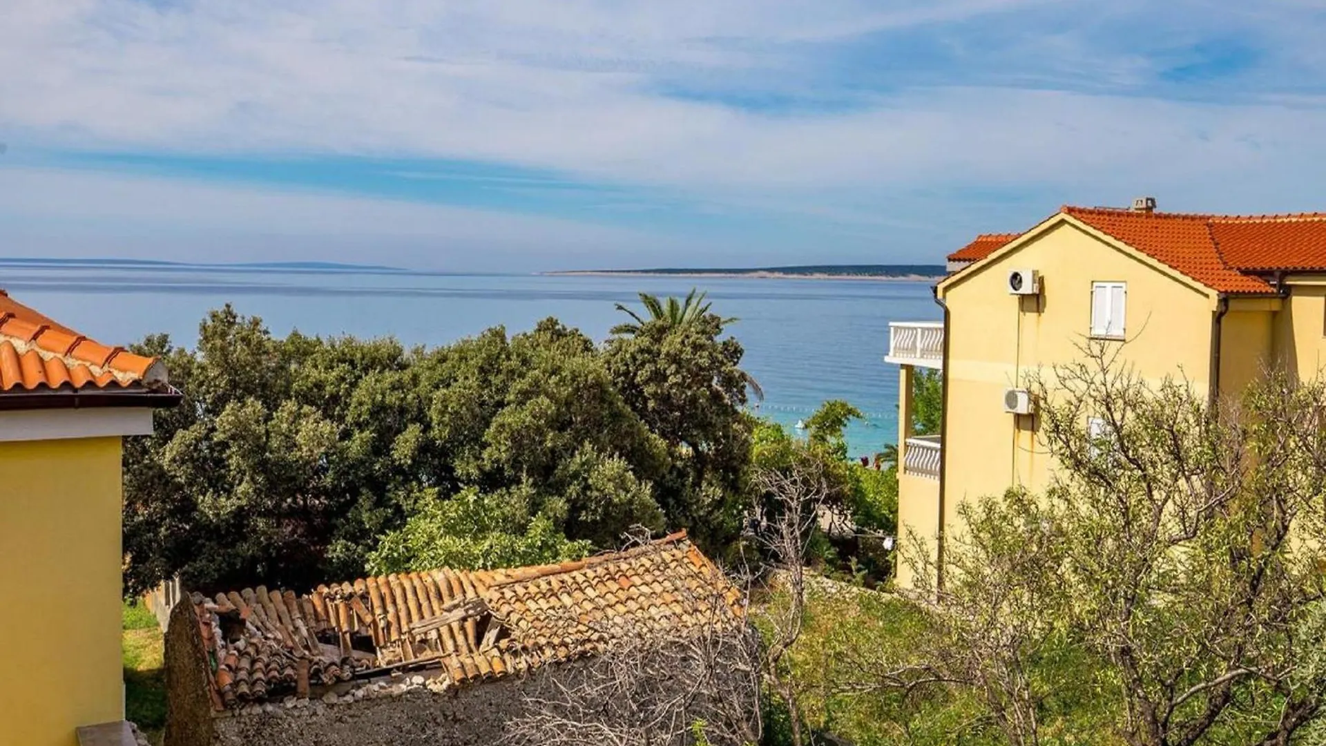 Inviting Apartment Near Mala Mandra Beach Mandre 0*,  Croatia