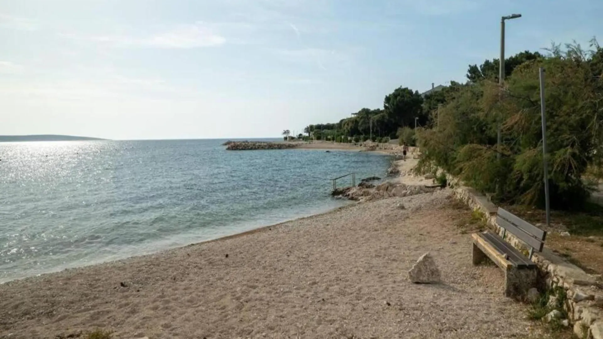 Inviting Apartment Near Mala Mandra Beach Mandre