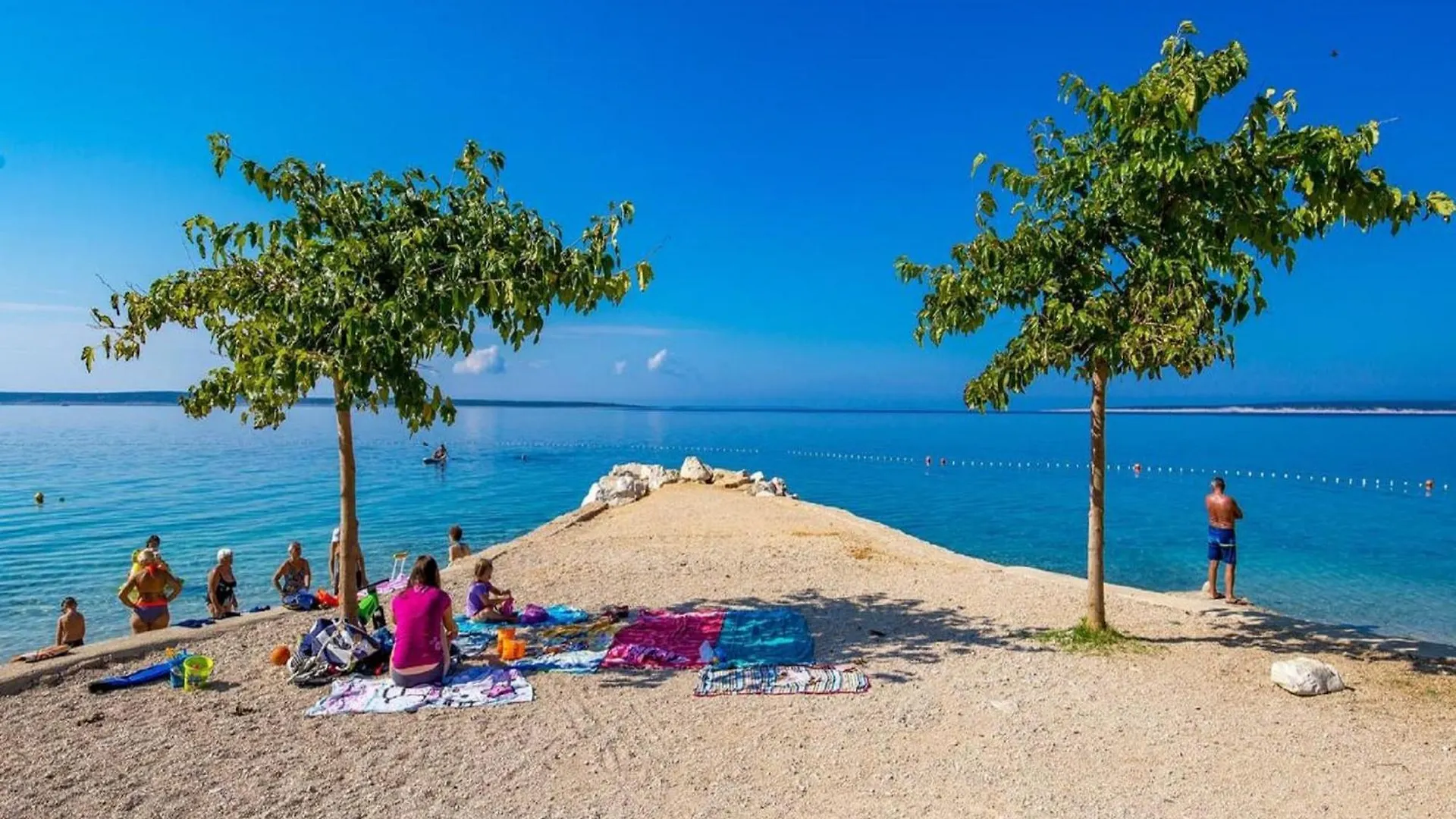 Inviting Apartment Near Mala Mandra Beach Mandre 0*,  Chorvatsko